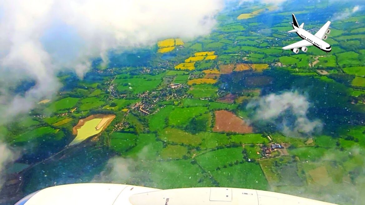 Watch A Norwegian 737 Take Off From Gatwick Airport In London! Watch A Norwegian 737 Take Off From Gatwick Airport In London!