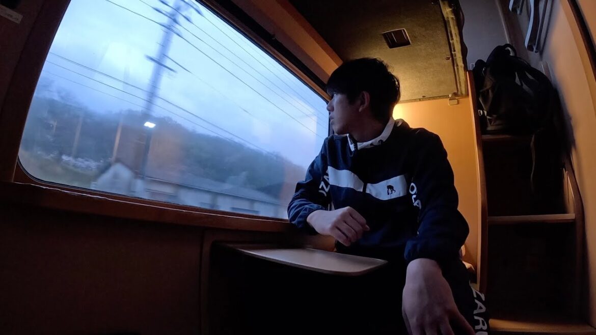 【What is this train?!】Inside a train running at night.　In Japan.