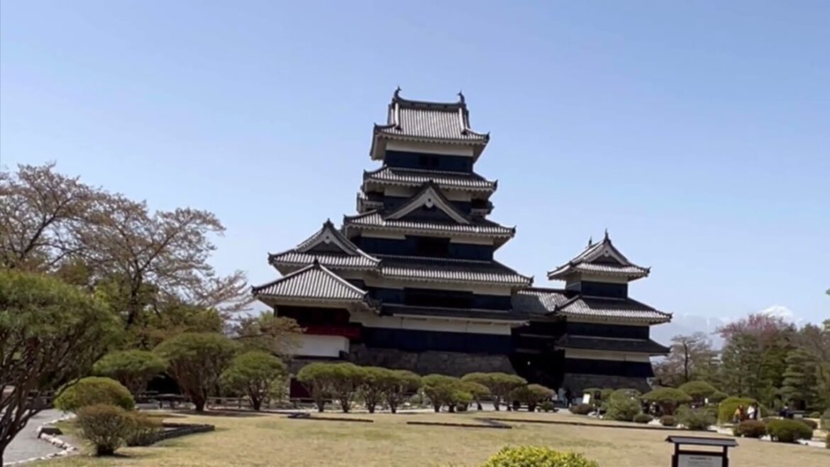 Japan A 14-Day Journey Through Ancient Temples, Vibrant Cities, and Majestic Landscapes!