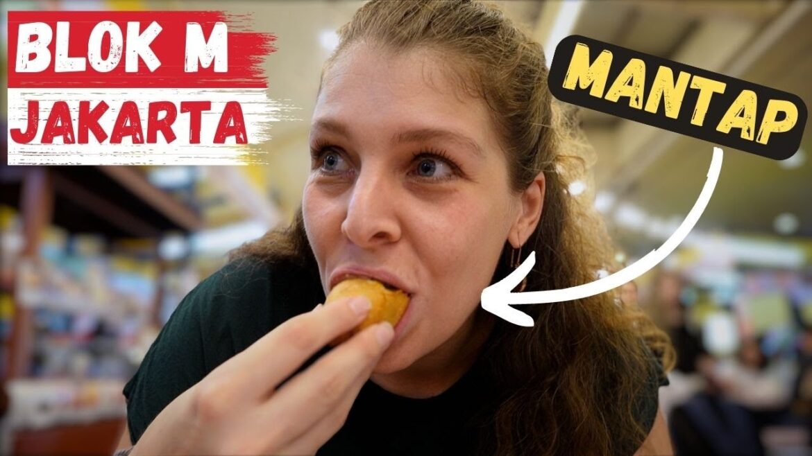 Indonesian Street Food Heaven in Jakarta 🇮🇩 Makanan Enak!!!