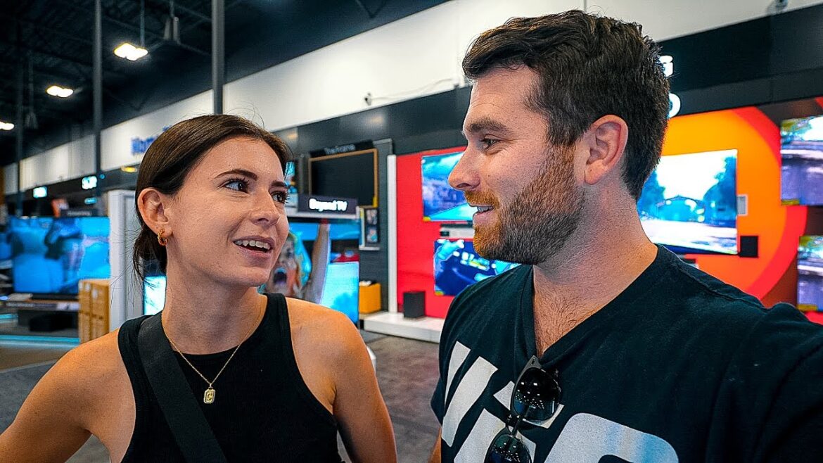 I Let My Girlfriend Pick Out EVERYTHING For My Apartment! She Bought A LOT!