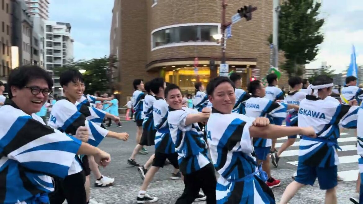 わっしょい百万夏まつり 百万踊り安川電機  Fukuoka Summer Festival, Million Dance, Sightseeing Walking Tour