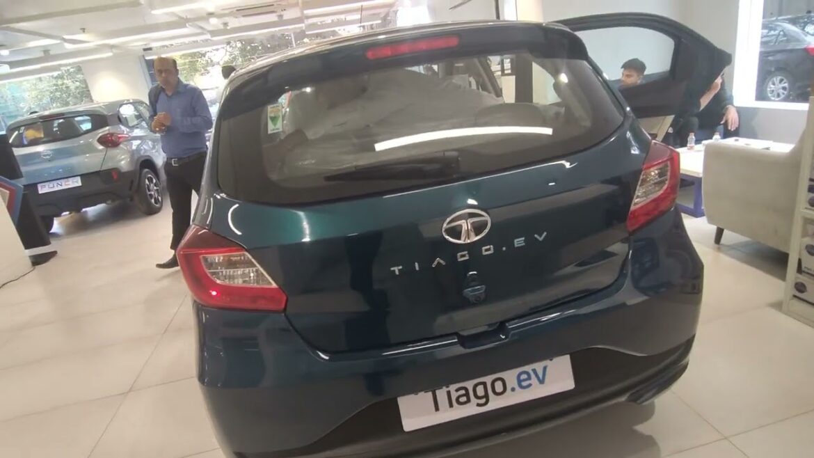 Tata Tiago Xt Ev Review In Hindi  - Tata Tiago Ev Car On Road Price In 2023 Top Model