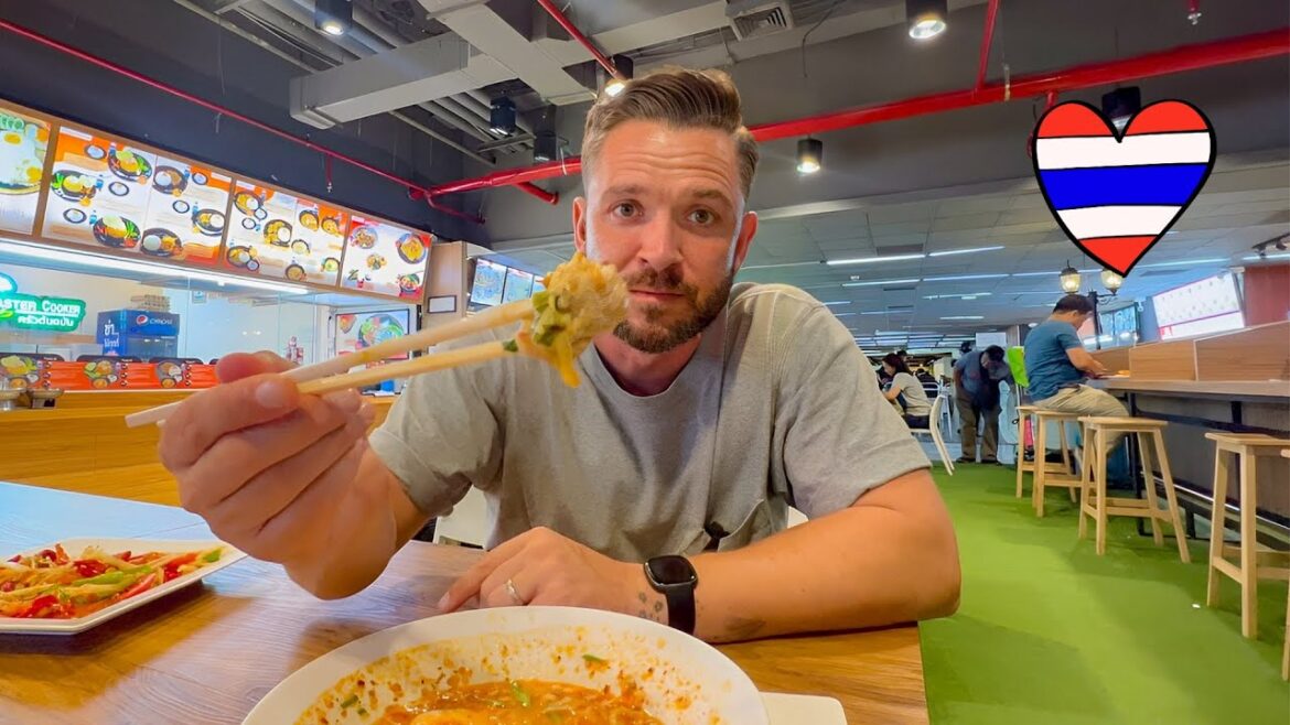 BANGKOK’S MOST USEFUL FOOD COURT! ✈️ 🇹🇭 Street Food Prices at Bangkok Airport BANGKOK'S MOST USEFUL FOOD COURT! ✈️ 🇹🇭 Street Food Prices at Bangkok Airport