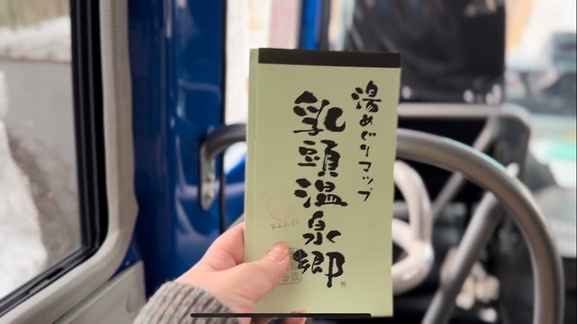 Hot spring village hidden in the woods: Nyuto Onsenkyo Hot spring village hidden in the woods: Nyuto Onsenkyo