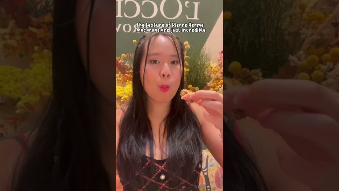 Everything I ate on the most expensive street in Paris 🇫🇷