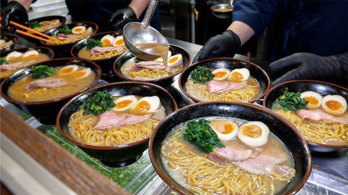 🍜 Ramen Revolution! Discover the Magic of Majesoba and Tonkotsu Ramen in Korea 🇰🇷