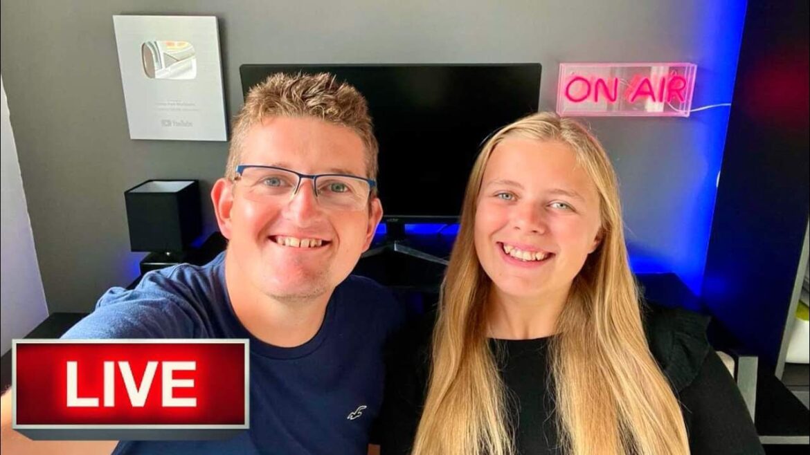 🔴 LIVE - Answering Your Questions, Exciting Theme Park News & MORE!