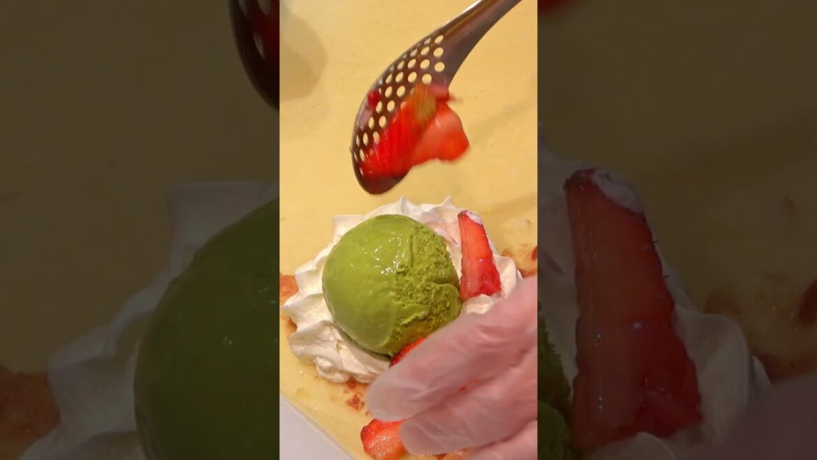 Green tea ice cream crepe - MARION CREPES - japanese sweets #shorts #crepe #icecream