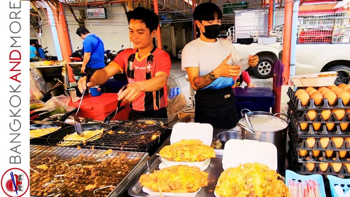Enjoy Amazing STREET FOOD Cooking in Bangkok Enjoy Amazing STREET FOOD Cooking in Bangkok