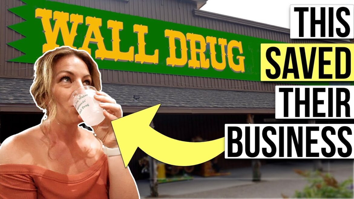 The Country’s Most Popular Roadside Attraction (That Almost Failed) The Country’s Most Popular Roadside Attraction (That Almost Failed)