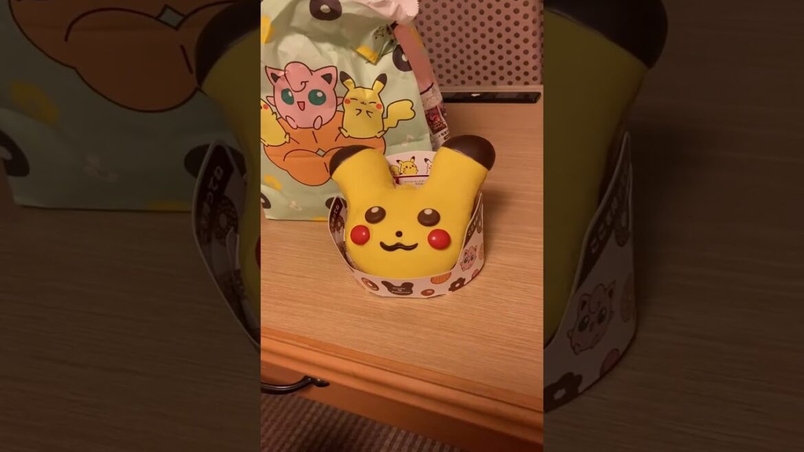 Pikachu Mister Donut Pikachu Mister Donut