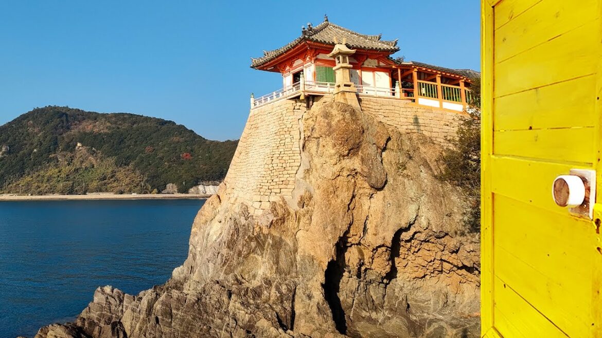 【4K Stroll】Abuto Kannon - Hiroshima - Japan / Temple on the Cape Where People Pray for Fertility