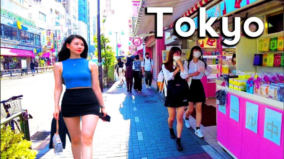 Tokyo walking tour in Japan 🇯🇵 4k People pray at this temple walking tour Tokyo walking tour in Japan 🇯🇵 4k People pray at this temple walking tour