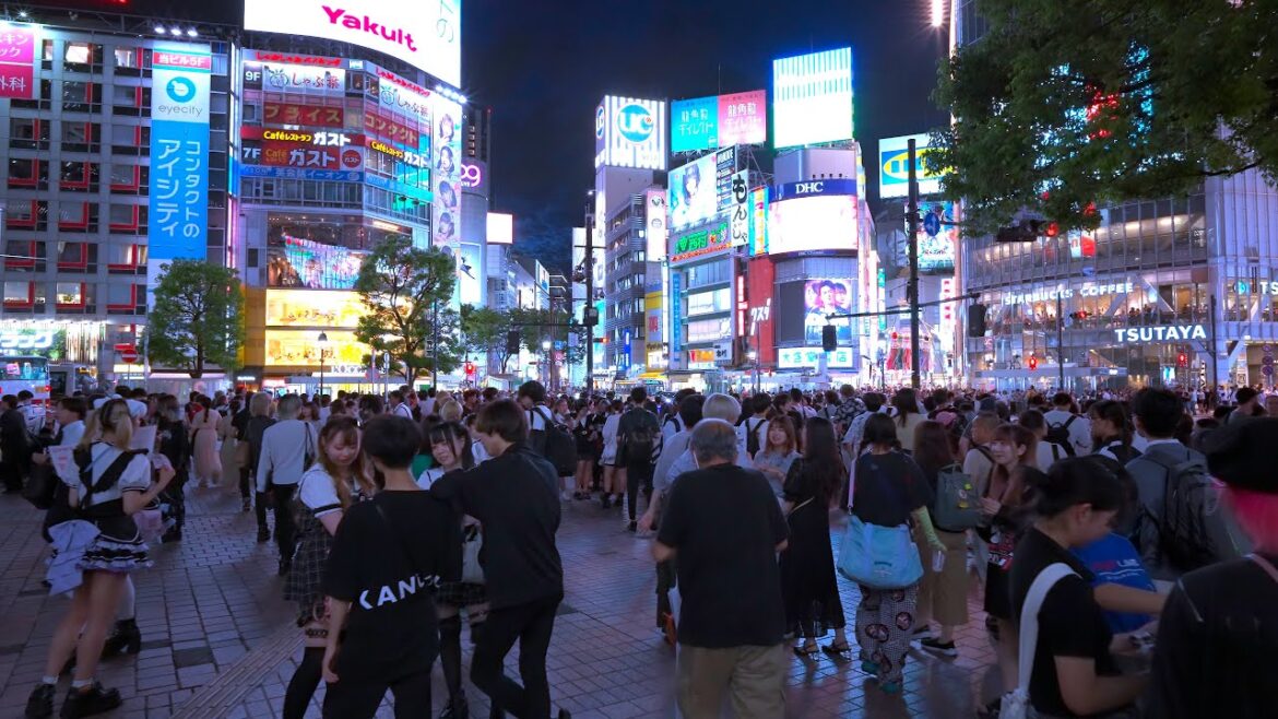 4K HDR: Shibuya Summer Night stroll (Tokyo Japan Walk) 渋谷・東京散歩