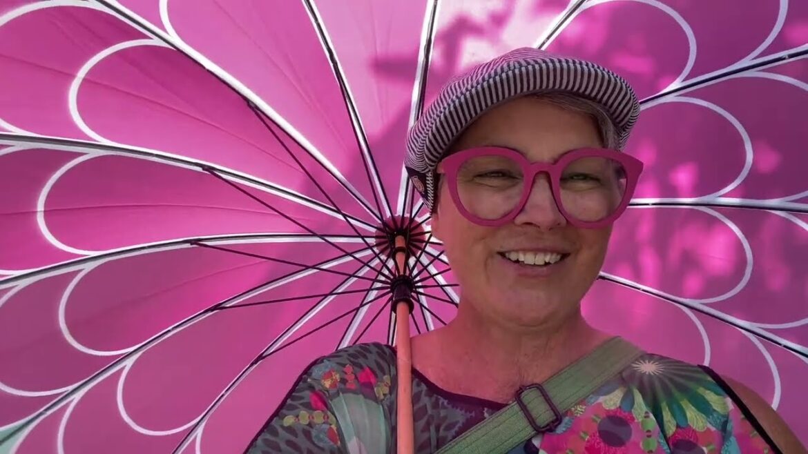 LIVE ((Not-famous)) Backstreet Kyoto Wander with Joy LIVE ((Not-famous)) Backstreet Kyoto Wander with Joy