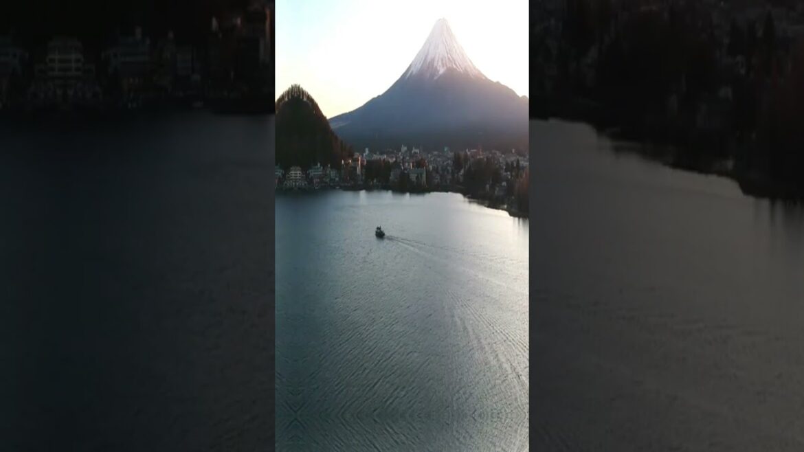 Top 10 Iconic Tourist Attractions Of The World #shorts #trending #reels #video #viral #holidayinfy