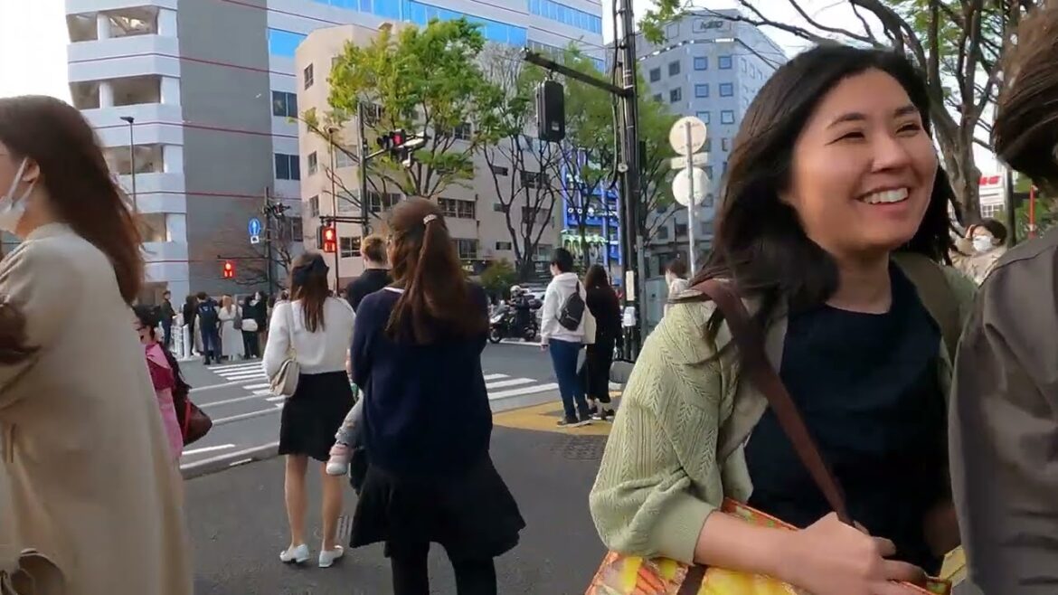 【4K】Shinjuku-sanchome Walking Tour • Tokyo【JAPAN】