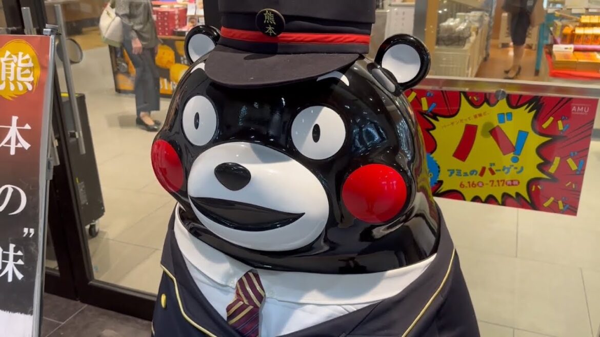 Zipping Across Southwestern Japan in 7 Days | Kuroneko in Japan