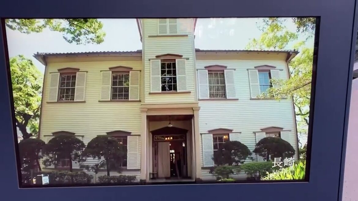 Nagasaki highlights video that showcases the best of the city and its surrounds.