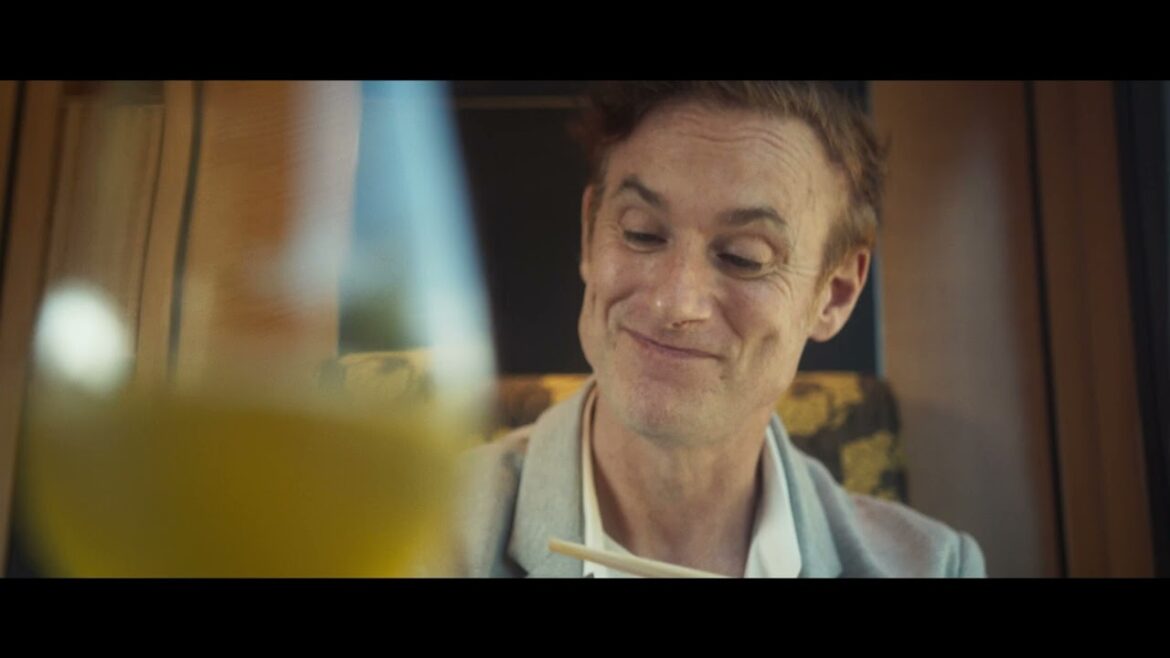 TRAVELING IN STYLE 120s_non-verbal Ver.│JNTO