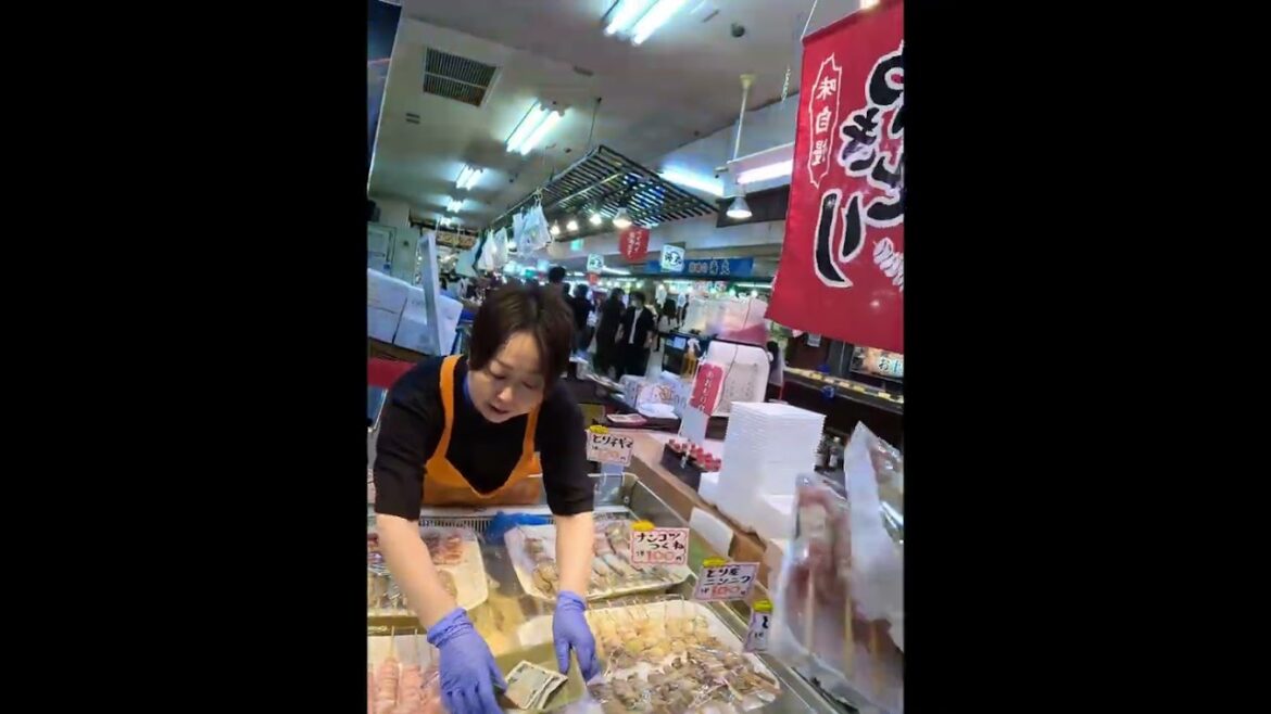 Buying fresh seafood and grill at nearby Shichirin-mura.