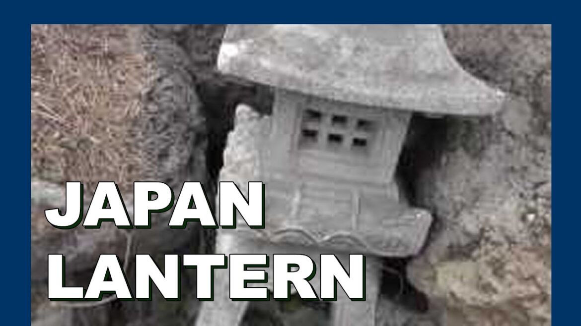 Forgotten garden pagoda and stone lantern 忘れられた庭のパゴダと石灯籠 - Abandoned Japan 日本の廃墟