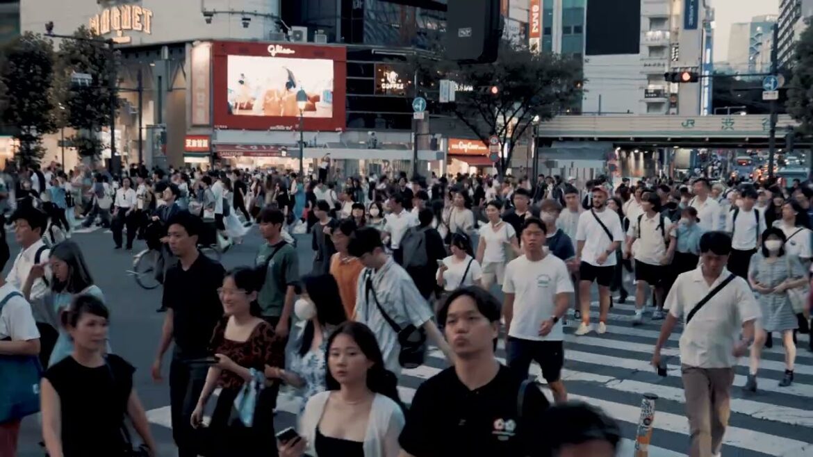 Colors of Japan - Backpacking Trip - 4K