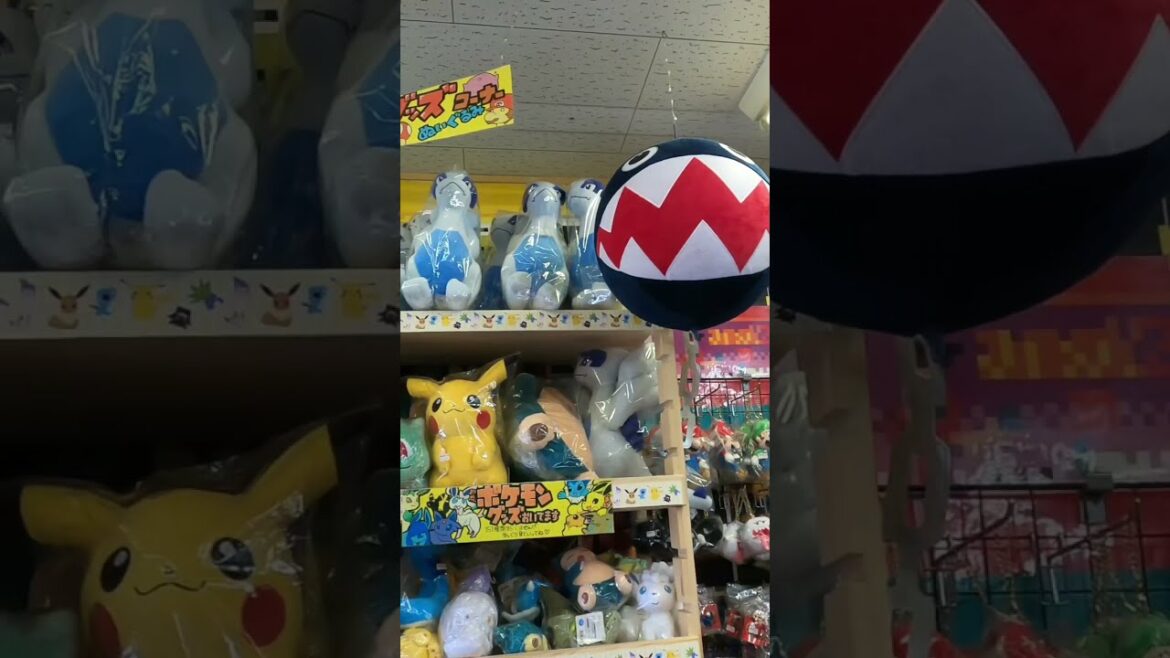 Stores in Osaka look like that! #shorts #tokyo #nintendo Stores in Osaka look like that! #shorts #tokyo #nintendo