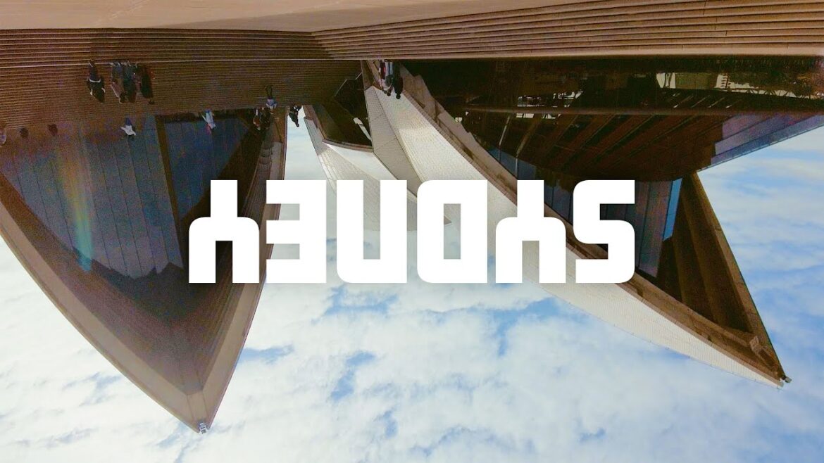 Is Australia REALLY Upside Down? 🇦🇺 Sydney Walking Tour