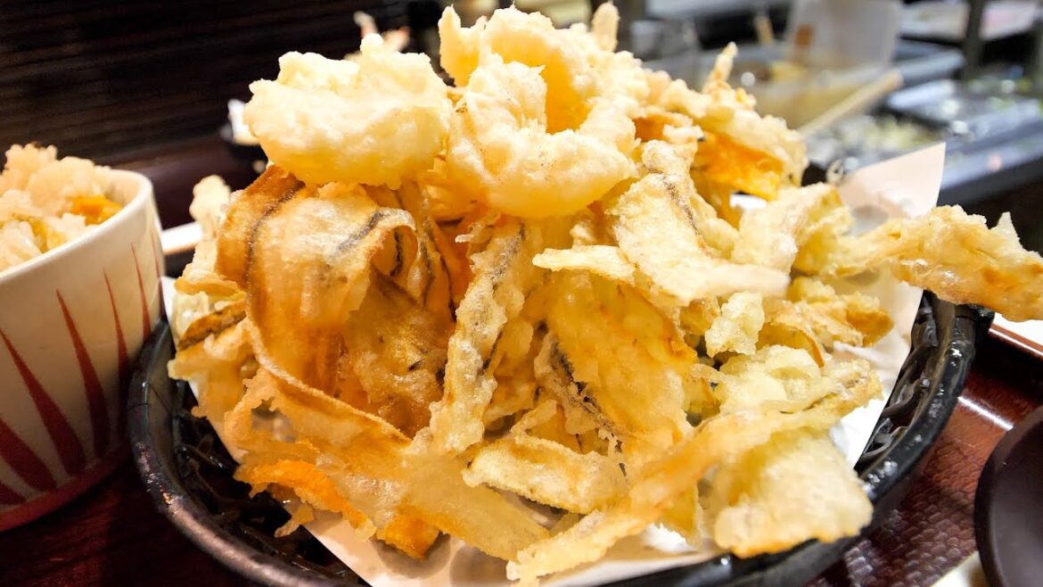 朝６時から始まる爆盛り天丼がヤバい東京世田谷うどん屋の１日に密着丨Tempura and Udon Restaurant : Japanese style