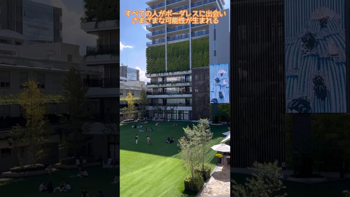 天神ビッグバン『福岡大名ガーデンシティ』は、シンボルとなる門を抜けると緑豊かなガーデンが広がり、ビジネスには成長と成功を普段の生活には感度の高い体験ができる場所 / Fukuoka Trip