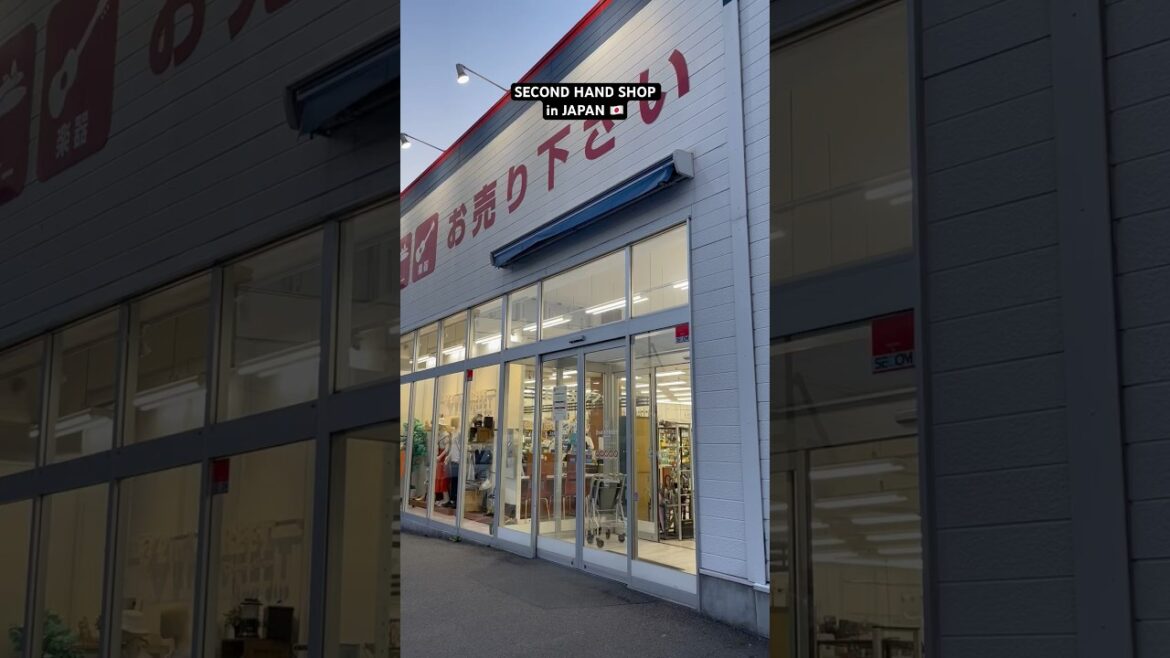 UKAY UKAY SHOP in JAPAN 🇯🇵 #secondstreet # japan #japantravel #youtubeshort