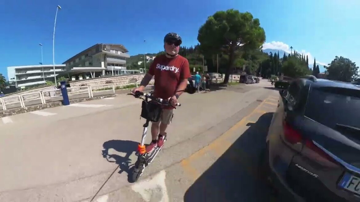 E-Scooter Tour von Nago Torbole nach Riva del Garda am 2. September 2023