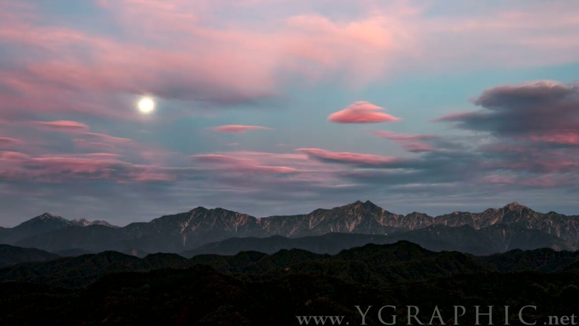 View of Ushirotateyama Mountains from Ogawa Village | 小川村からの後立山連峰の眺め