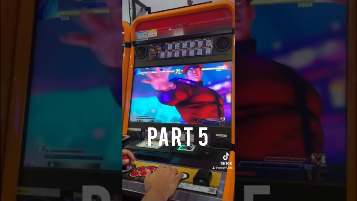 #osaka #gamer #streetfighter #game #travel #summer #holiday #japan #mustgo #japantravel #japantrip