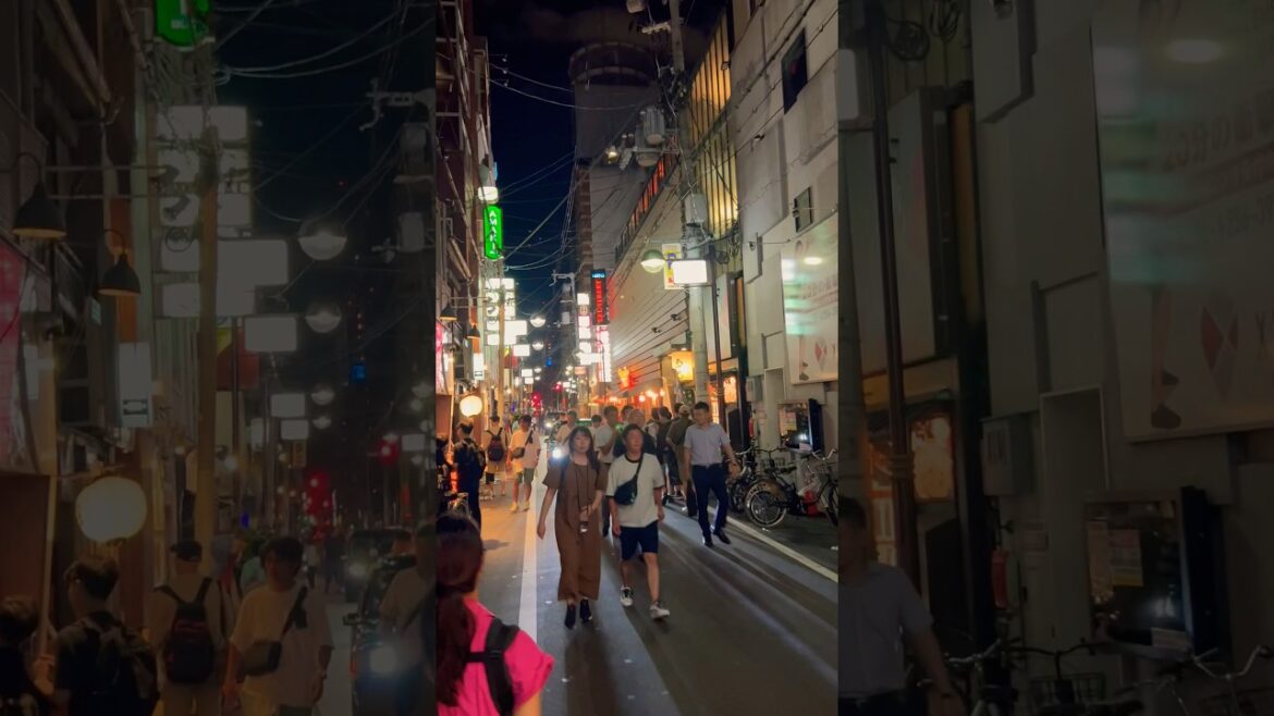 Osaka Downtown 🇯🇵👉#japan #shorts #shortsjapan #travel