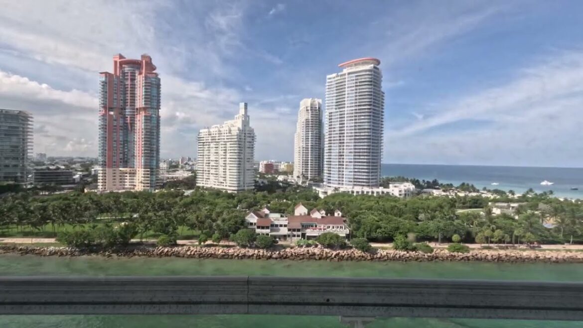 Harmony of the Seas leaving Miami Timelapse 2023