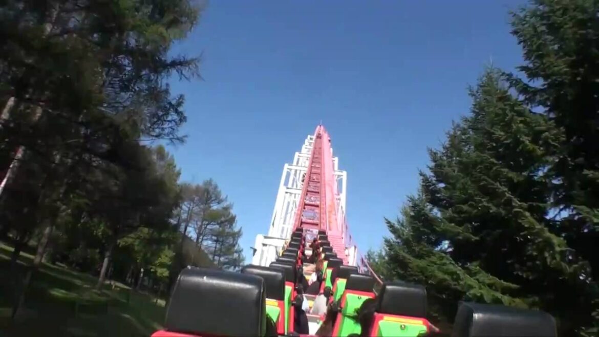 Loop the Loop Shuttle Loop Roller Coaster Onride POV Rusutsu Resort Japan