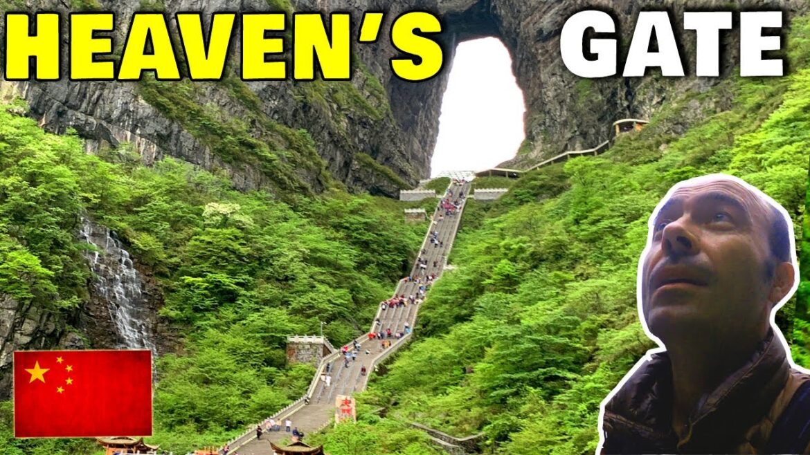 Heaven’s Gate On Tianmen Mountain, Big Gate Road | China Vlog_12 Heaven's Gate On Tianmen Mountain, Big Gate Road | China Vlog_12