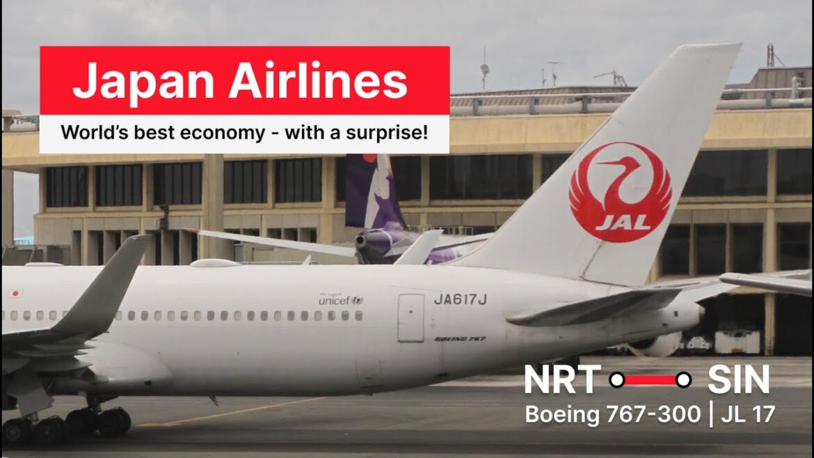 My Japan Airlines B767 flight with a special surprise! | Tokyo – Singapore | November 2022 My Japan Airlines B767 flight with a special surprise! | Tokyo - Singapore | November 2022