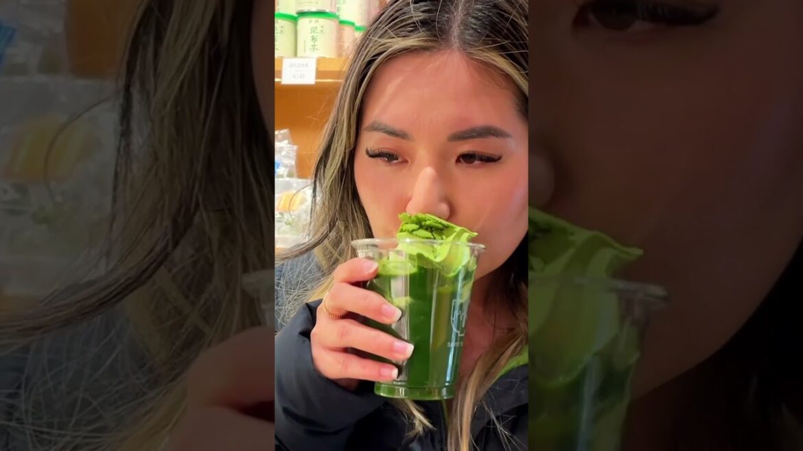 You Gotta try this Matcha Dessert!! 🥰🤤🇯🇵 #shorts #matcha #japan
