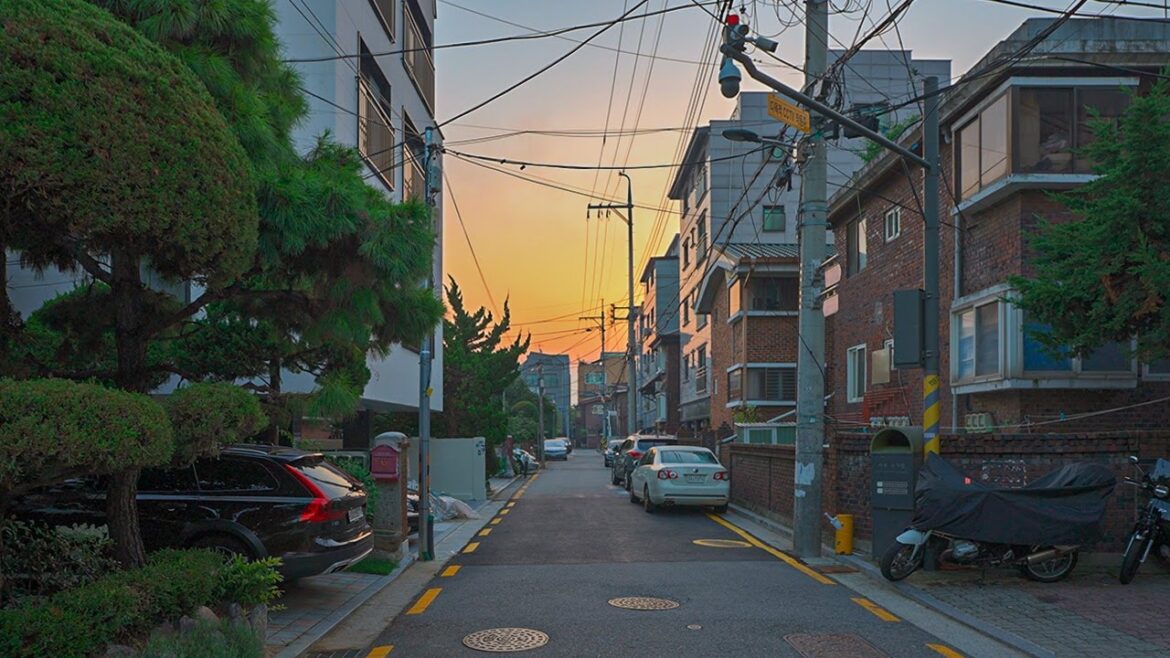 Morning Sunrise Walk on Ilwon-dong Neighborhood in Gangnam | Seoul Travel 4K HDR Morning Sunrise Walk on Ilwon-dong Neighborhood in Gangnam | Seoul Travel 4K HDR