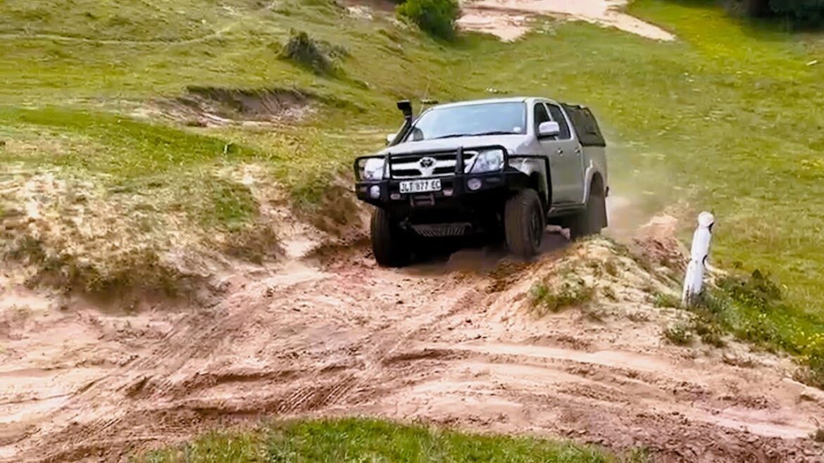 Ep. 71 - Buffelsfontein 4x4 near Port Elizabeth and more from around South Africa Today