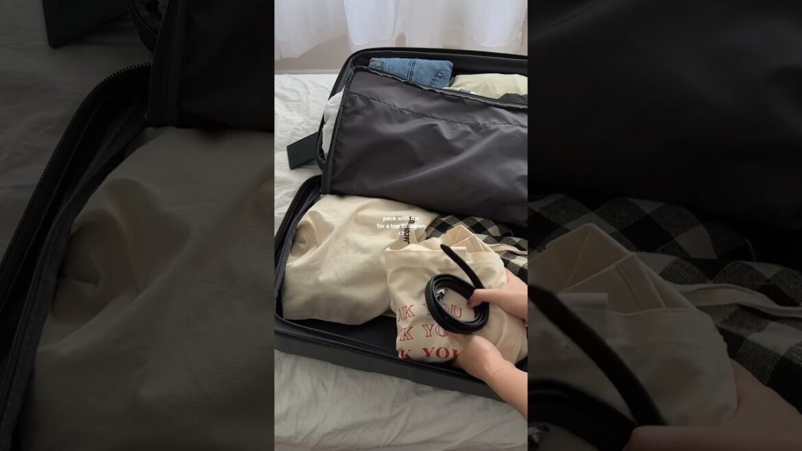 Pack with me for a trip to Japan 🇯🇵 #packwithme #capsulewardrobe #packingforvacation