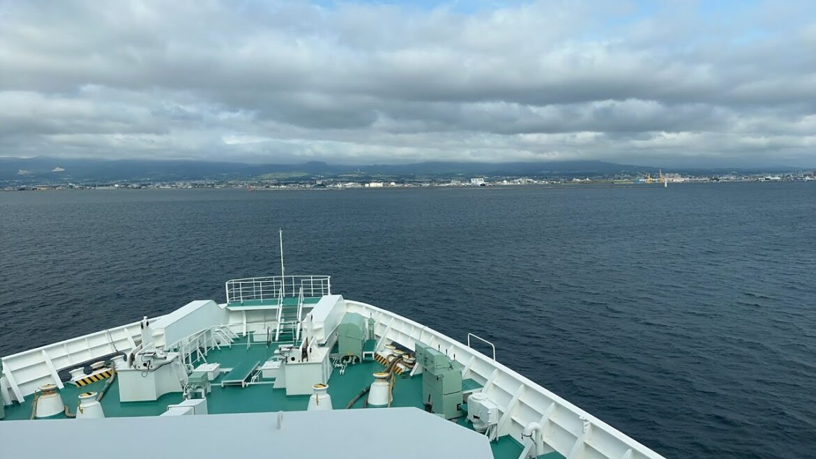 Hakodate Arrival by Ferry!!Sake Connoisseur is going live!