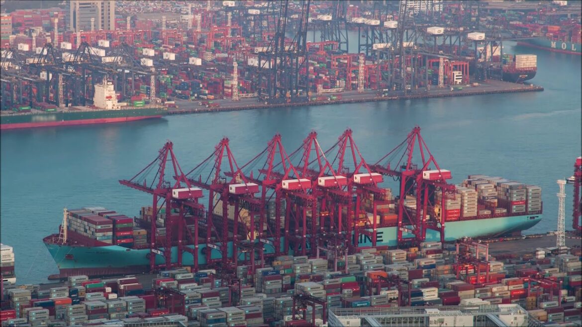 Hong Kong Vacation Travel Video Guide