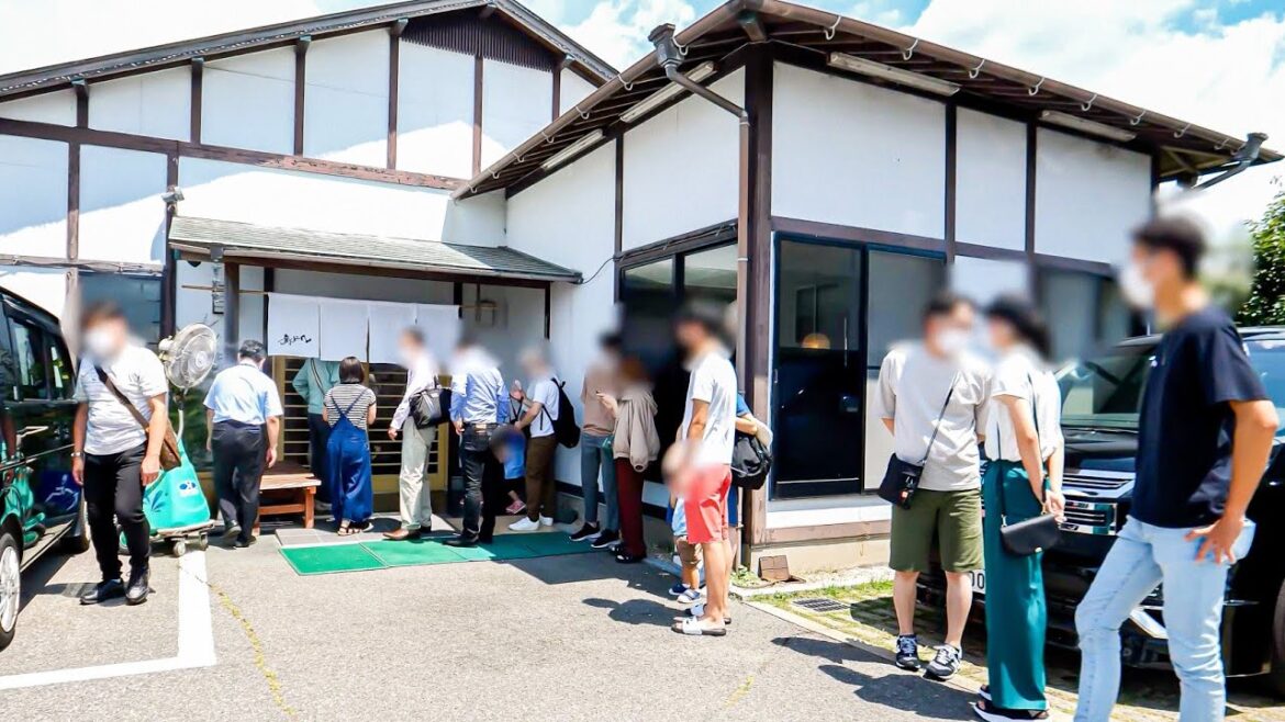 信じられない天ぷらラッシュ!驚異的な人気を誇る行列うどん屋の鮮やかな注文さばき|Amazing Udon Noodles – JAPANESE FOOD 信じられない天ぷらラッシュ!驚異的な人気を誇る行列うどん屋の鮮やかな注文さばき|Amazing Udon Noodles - JAPANESE FOOD