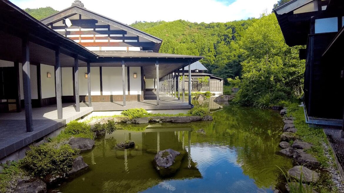 Staying at Onsen Ryokan | ryugon Niigata Muikamachi Yuzawa | Japan Travel Staying at Onsen Ryokan | ryugon Niigata Muikamachi Yuzawa | Japan Travel