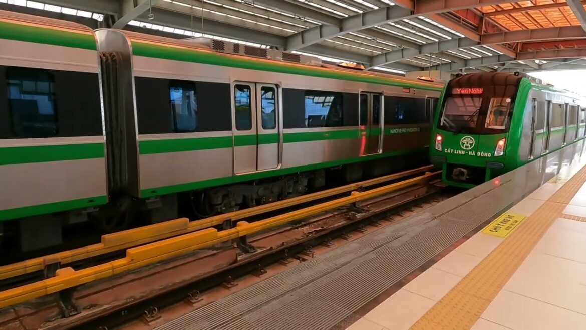 【VIETNAM 4K】Cat Linh Station • Hanoi Metro Line 2A【TOKYO 東京】 【VIETNAM 4K】Cat Linh Station • Hanoi Metro Line 2A【TOKYO 東京】